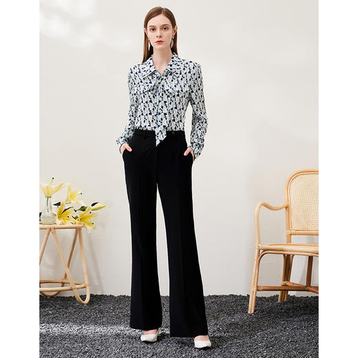 EITIE爱特爱春新款高腰时尚显瘦百搭通勤黑色喇叭裤休闲长裤A2305107 商品图2