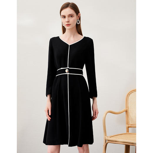 EITIE爱特爱春季新款大气显瘦通勤连衣裙A2307109 商品图5