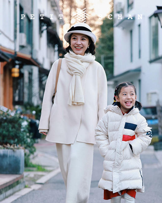 PETIT SCHAN小闪 CLO#168 cloud mind云意 秋冬高端针织系列羊毛羊绒V领落肩廓形上衣/小A型半裙 商品图9