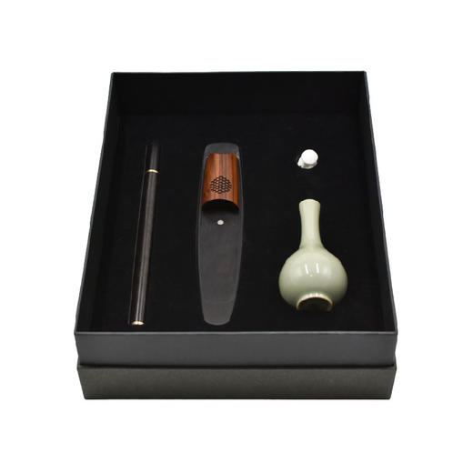羽诗制造出品 花逐轻舟套装船型香器青瓷花瓶文创礼盒 商品图4