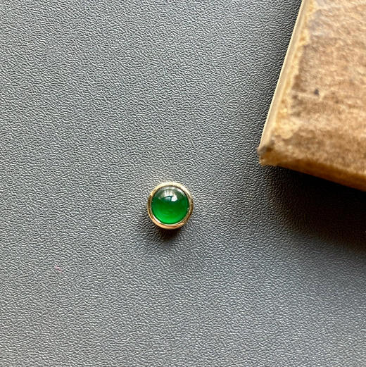 冰种阳绿翡翠蛋面吊坠18k黄金镶嵌 商品图1