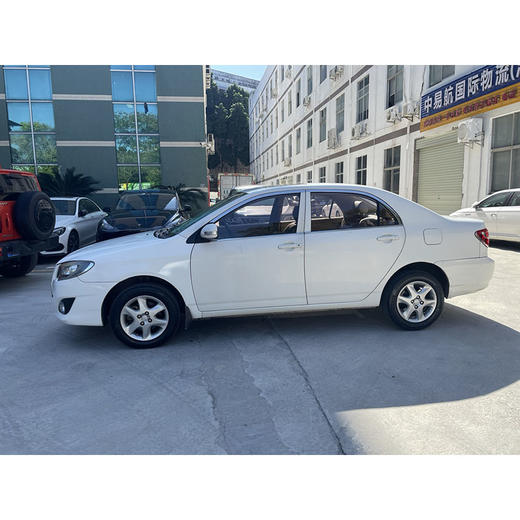 丰田 花冠 1.6L 自动豪华版【长租-深圳】 商品图3