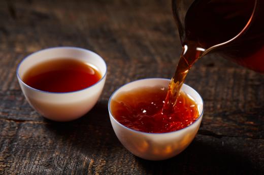 菜头商城 吉祥·年茶礼盒 有机古树纯料普洱熟茶（357克/饼） 商品图3