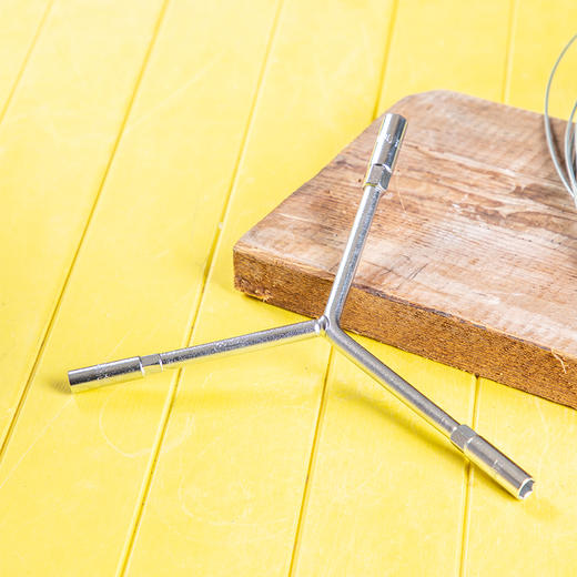 得力三叉扳手 商品图3