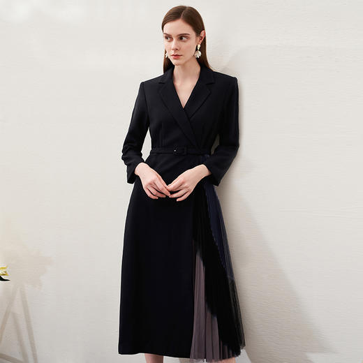 EITIE爱特爱春季新款气质时尚西装翻领收腰A字百褶拼接连衣裙6907614 商品图9