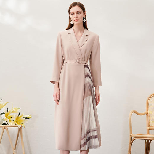 EITIE爱特爱春季新款气质时尚西装翻领收腰A字百褶拼接连衣裙6907614 商品图5