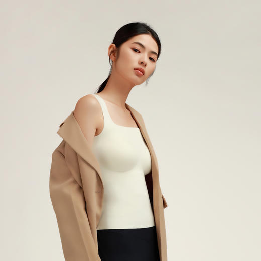 舒适保暖 ChrissieMorris 颗里 “猫感”发热保暖背心 商品图0