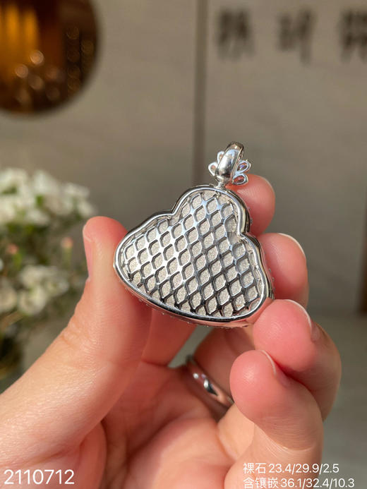 2110712，老坑帝王绿佛公吊坠。具体价格微信咨询 商品图8