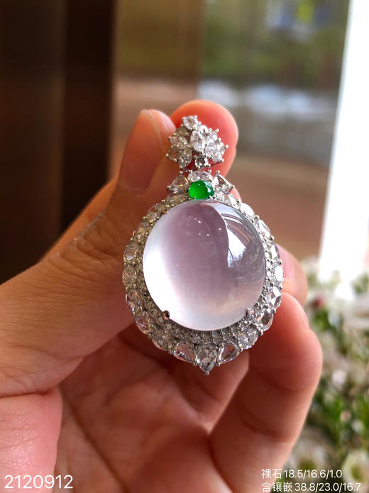 2120912，玻璃蛋面吊坠。具体价格微信咨询 商品图1