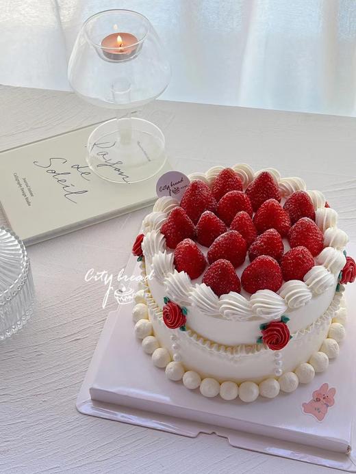 【草莓季】草莓满满 ｜简约手绘蛋糕 商品图0