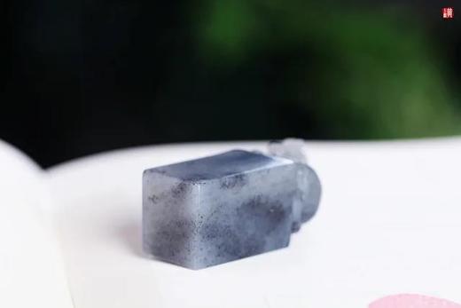和田墨玉青花籽料【貔貅】印章 商品图1