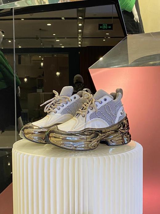 电镀底绑带运动鞋白色 商品图0