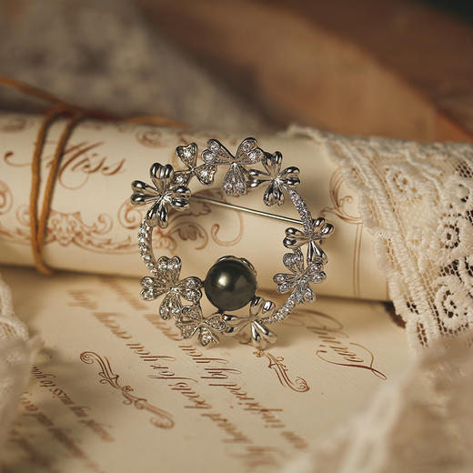 Manreya玛芮雅“倾城花环”大溪地黑珍珠胸针 商品图5