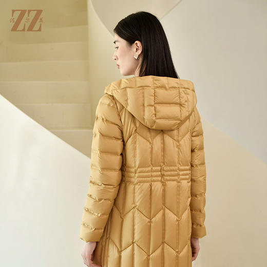 佐尔美2022冬季新款 气质保暖连帽松紧腰中长款羽绒服女E24YY19 月销 0 商品图4