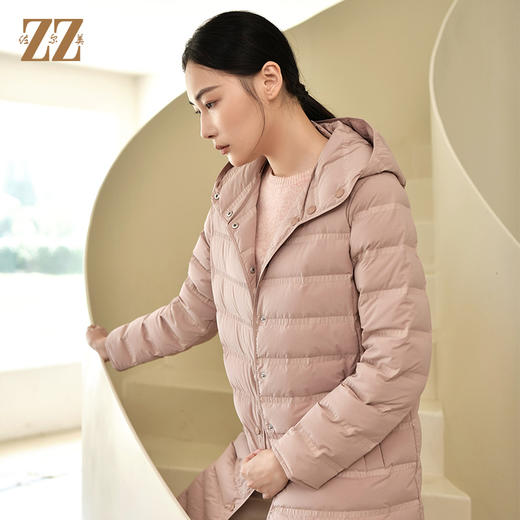 佐尔美冬季新款 气质横条压线连帽羽绒服女E24YY25 商品图1