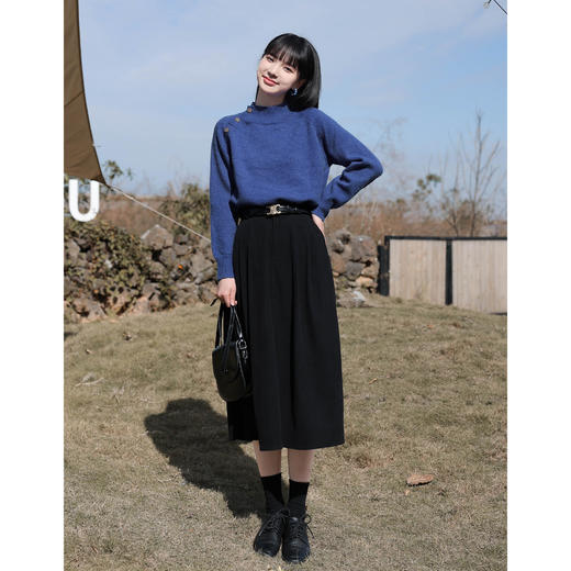 鹿向南 半高领克莱因蓝毛衣秋冬外穿2023新款设计感小众女针织衫 商品图1