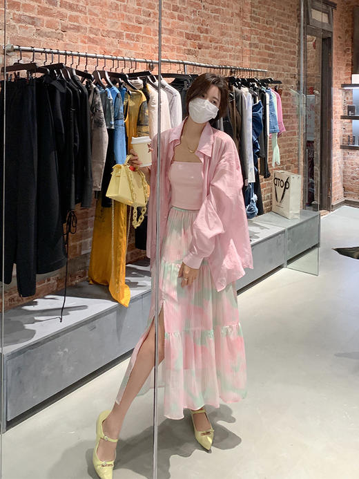 <曾小咸推荐>微信粉丝秒杀专场 仅此今天 活动结束下架薄款防晒衬衫女秋季新款空调衫+吊带背心 甜辣两件套日常179.98 立减99.99 秒杀79.99！！ 商品图5