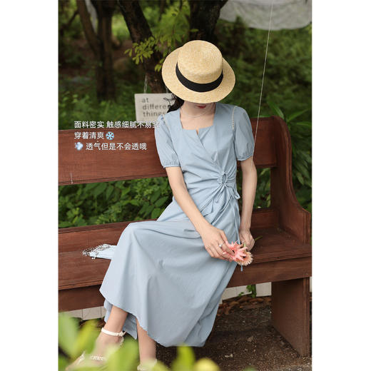 鹿向南《气质攻略》赫本风小黑裙子系带泡泡袖连衣裙女2022年夏季LXN25379 商品图2