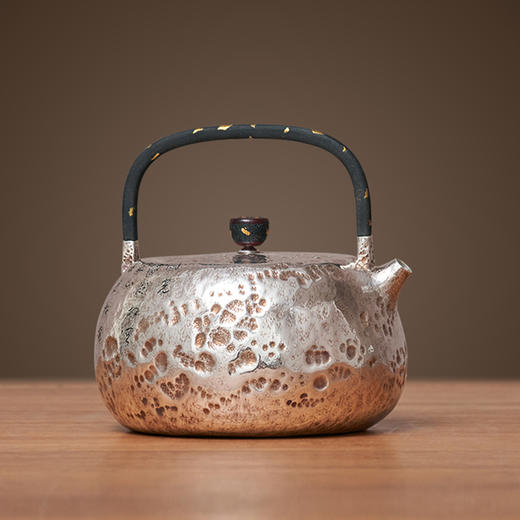 臻宝堂往来皆客-大漆提梁银壶约800ML 样品 商品图2