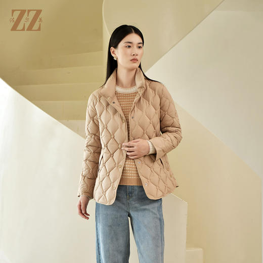 佐尔美冬季新款 简约时尚菱形格短款羽绒服女E24YY13 商品图2