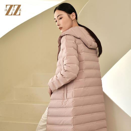佐尔美冬季新款 气质横条压线连帽羽绒服女E24YY25 商品图4