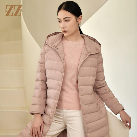 佐尔美冬季新款 气质横条压线连帽羽绒服女E24YY25 商品图3
