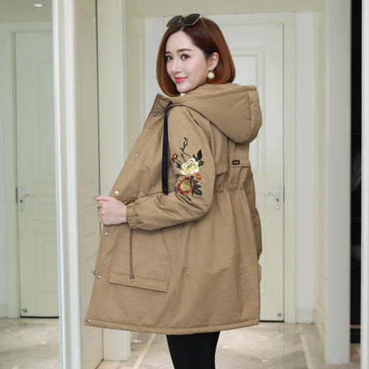 保暖显瘦，绣花重工夹棉外套中长款收腰连帽HR-MSYK677-1 商品图1