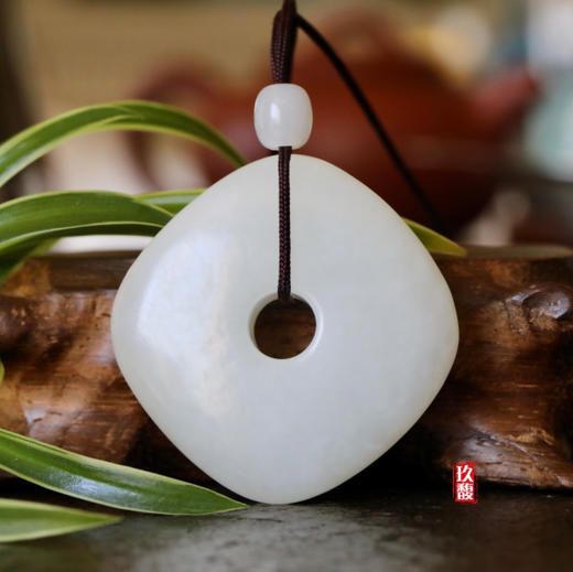 和田玉（白玉）籽料挂件--玉璧 51.78g 商品图2