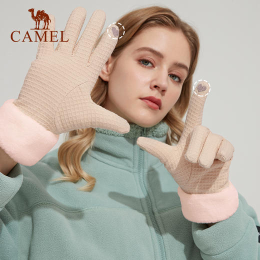 骆驼保暖手套女士时尚休闲户外滑雪运动防风御寒毛绒绒可触屏手套 1T32264471 商品图2