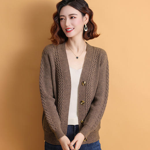 FCY YS86119针织开衫宽松慵懒麻花外套纽扣针织衫 商品图3