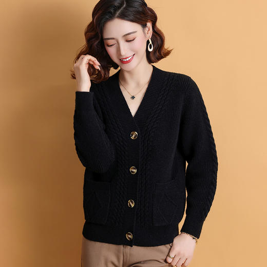 FCY YS86119针织开衫宽松慵懒麻花外套纽扣针织衫 商品图4