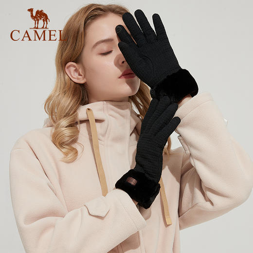 骆驼保暖手套女士时尚休闲户外滑雪运动防风御寒毛绒绒可触屏手套 1T32264471 商品图1