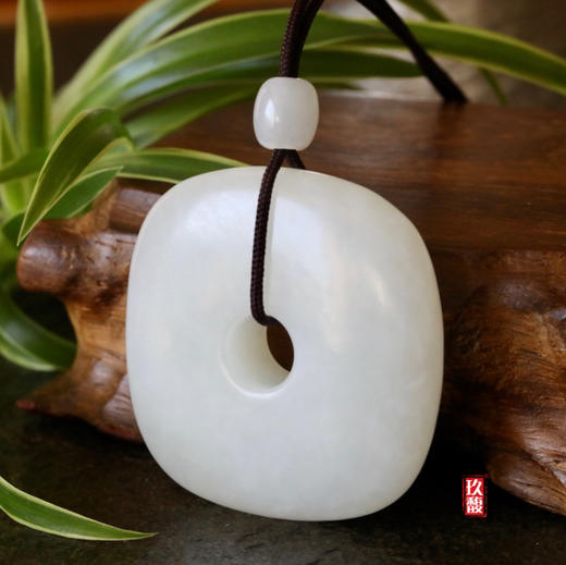 和田玉（白玉）籽料挂件--玉璧 51.78g 商品图1