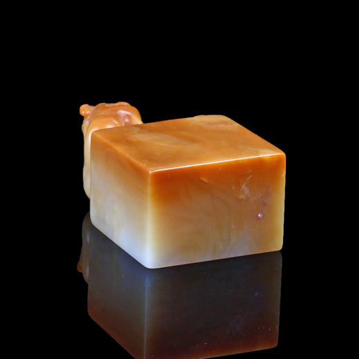 孤品013573:老挝石北部田黄貔貅钮扁章-2.7*1.9*4.7cm 商品图4