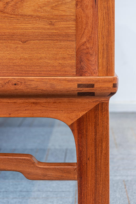 红桥红  家具严选  缅甸花梨（大果紫檀）【208 直腿罗锅枨 三围独板罗汉床 两件套】 商品图6