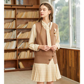 Famecoco范可儿毛衣马甲衬衫两件套学院风时尚格子套装裙F228EA003