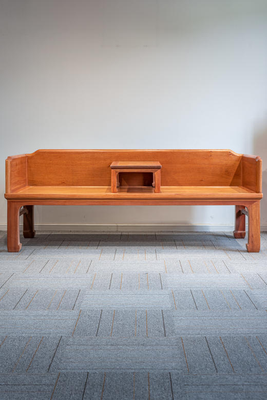 红桥红  家具严选  缅甸花梨（大果紫檀）【208 直腿罗锅枨 三围独板罗汉床 两件套】 商品图0