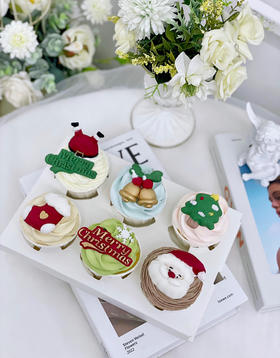 圣诞纸杯蛋糕（饰品均可食用