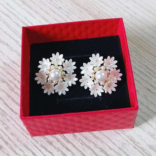 JU-AB-29新款个性时尚花朵夸张耳环女韩国气质甜美珍珠雪花耳扣耳钉 商品图0
