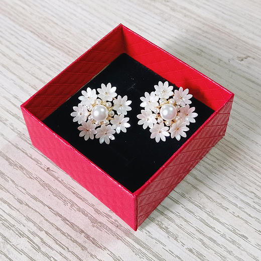 JU-AB-29新款个性时尚花朵夸张耳环女韩国气质甜美珍珠雪花耳扣耳钉 商品图1