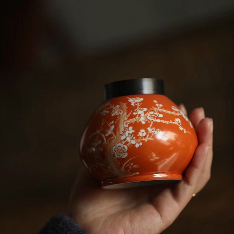 珊瑚红剔花寻梅锡口茶叶罐