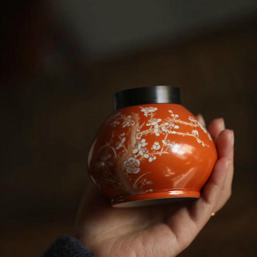 珊瑚红剔花寻梅锡口茶叶罐 商品图0