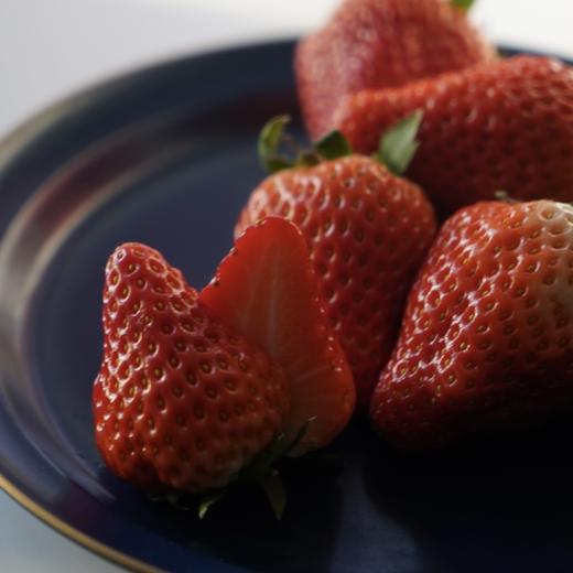 【芬芳甜美 儿时草莓香】2025新产季丹东东港的99红颜草莓 商品图5