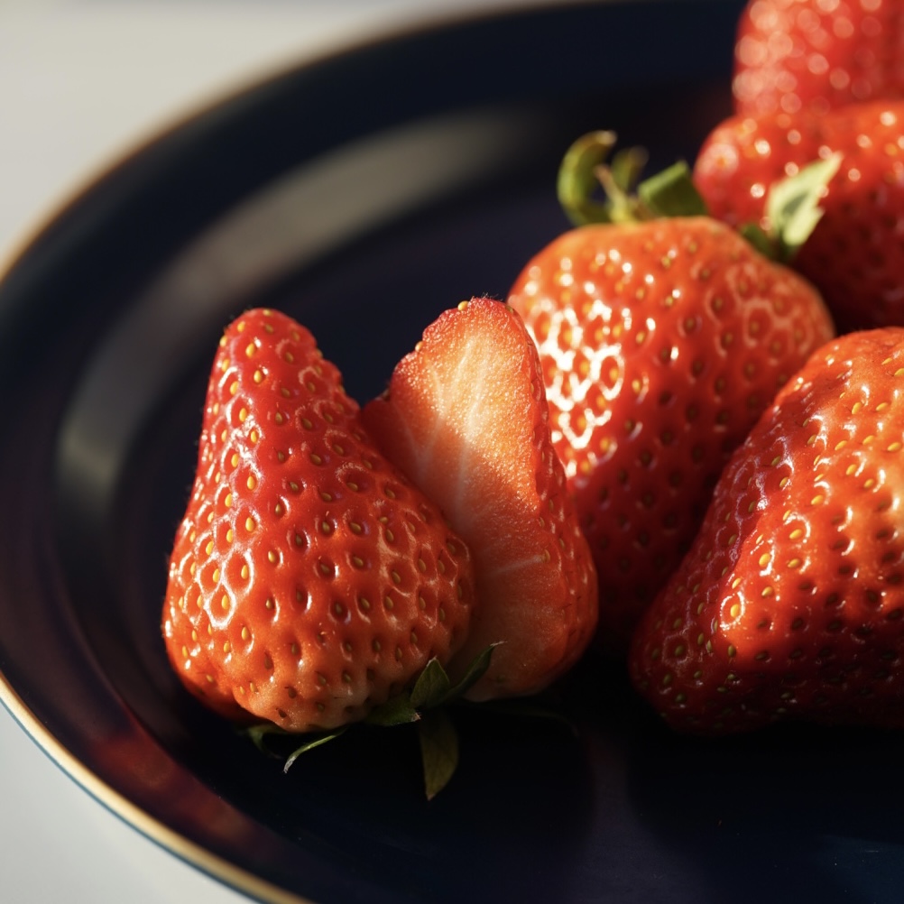 【芬芳甜美 儿时草莓香】2025新产季丹东东港的99红颜草莓