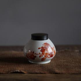 矾红菊纹锡口茶叶罐