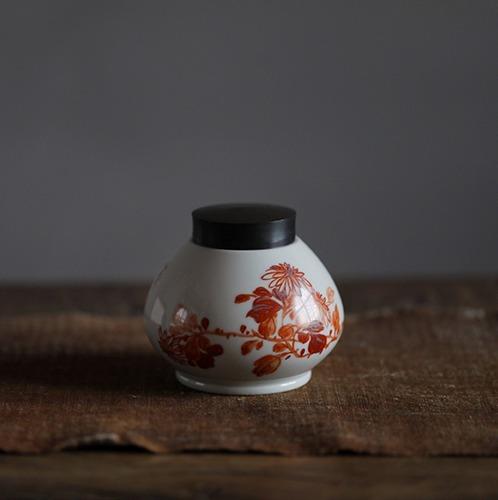 矾红菊纹锡口茶叶罐 商品图0