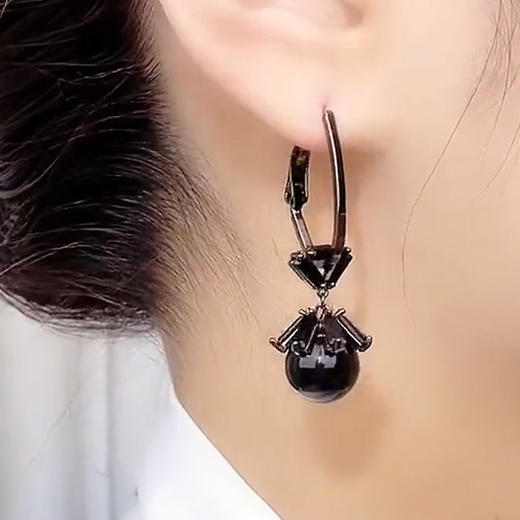 JU-FE-316秋冬新款黑珍珠耳环文艺复古耳扣银针时尚冷淡风个性小众夸张耳饰 商品图2