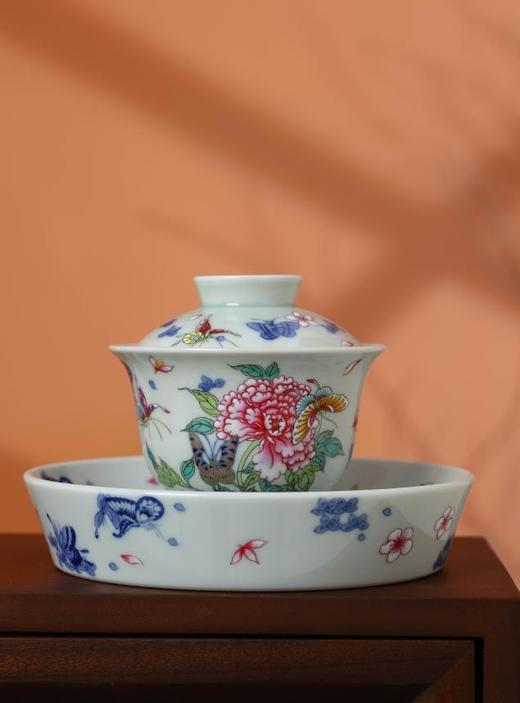 青花斗彩牡丹描金大盖碗 商品图0