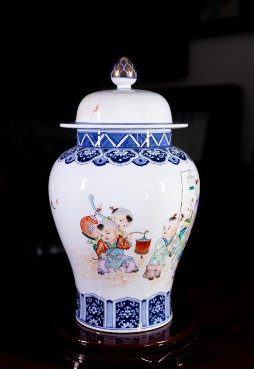 粉彩鼓乐升平将军罐 商品图0
