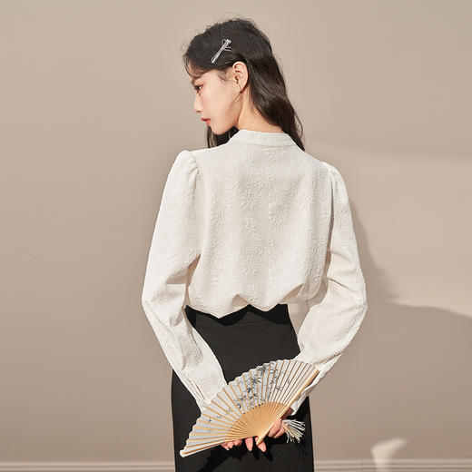 西遇新中式长袖衬衫女新款洋气设计感复古改良旗袍上衣D0130034 商品图3